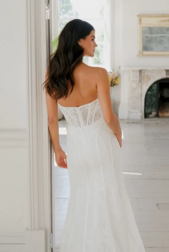 La Premiere Amelia #3 Ivory/Nude thumbnail