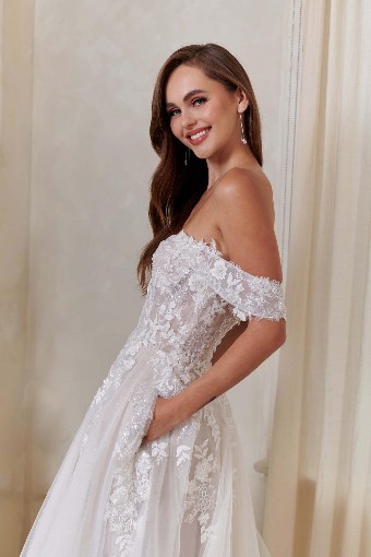 Madi Lane Max LNF #2 default Ivory/Mocha thumbnail